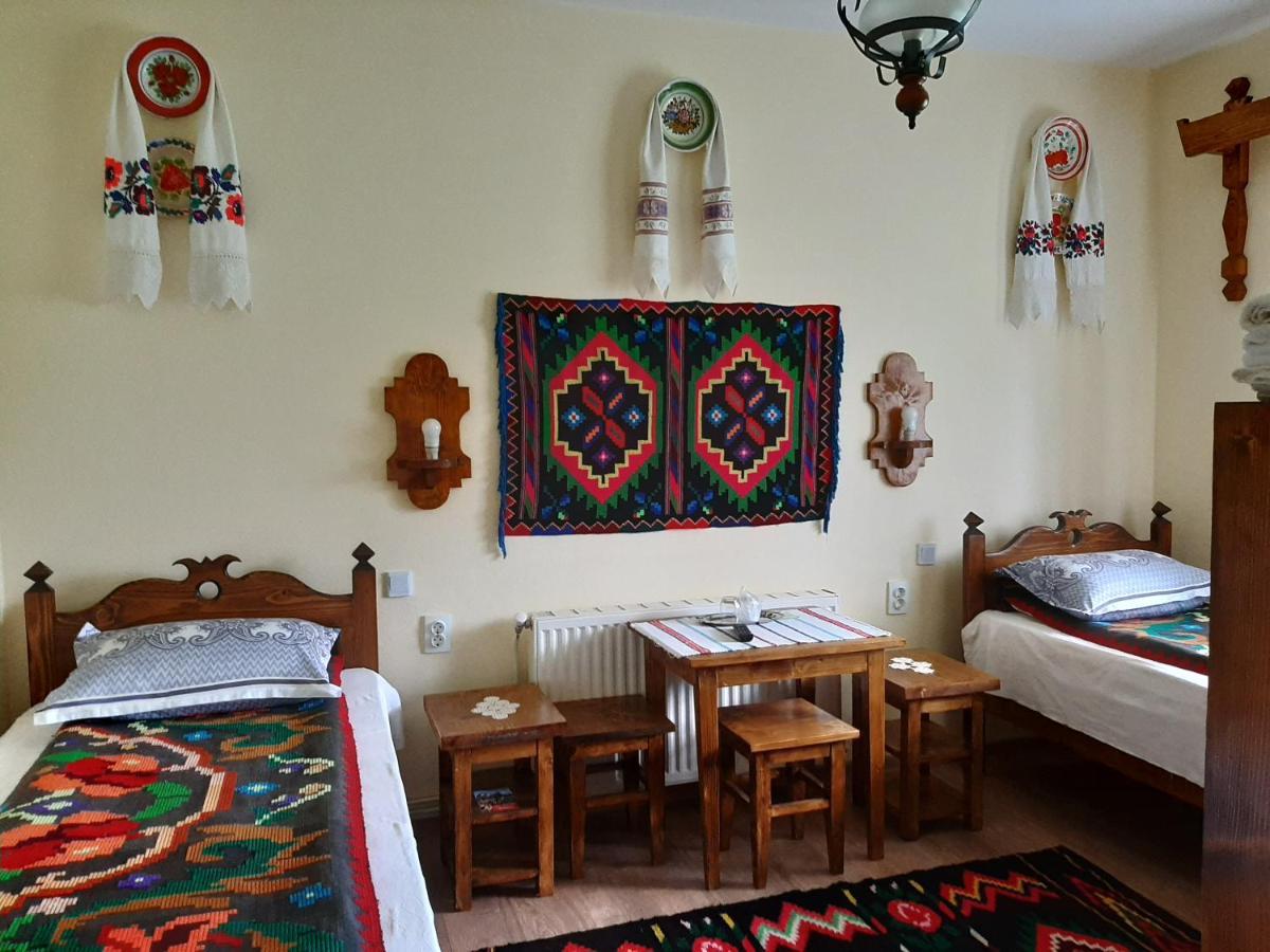 Hotel Casa Muntean Vadu Izei Exteriér fotografie
